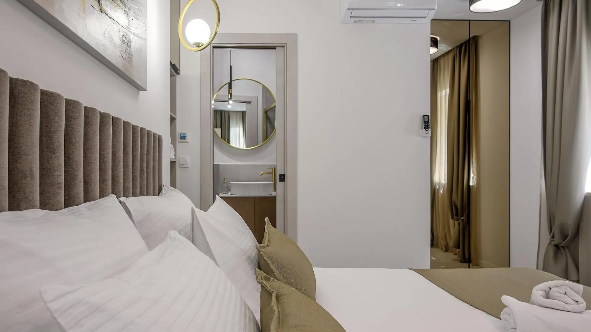 Antique Spalato Luxury Rooms 4*, Split Croatia