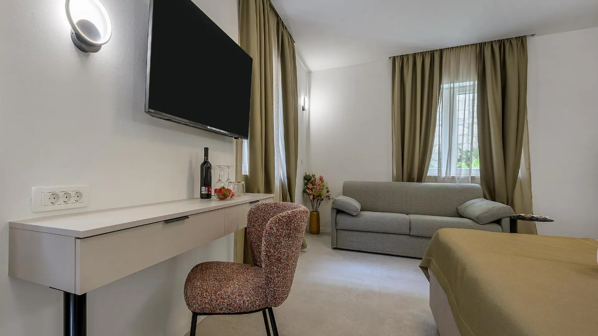 Antique Spalato Luxury Rooms Split